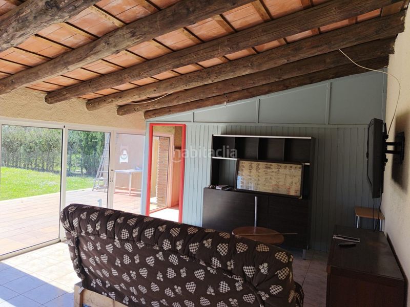 Foto 62a1ced7-1bf3-4ac8-b62c-f9be1dd40195. Local comercial local en venta al lado de l en l´Estartit poble Estartit