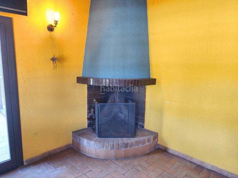 Foto 651d06ad-30ca-4c7a-a3ee-56d4d1cb9633. Local comercial local en venta al lado de l en l´Estartit poble Estartit