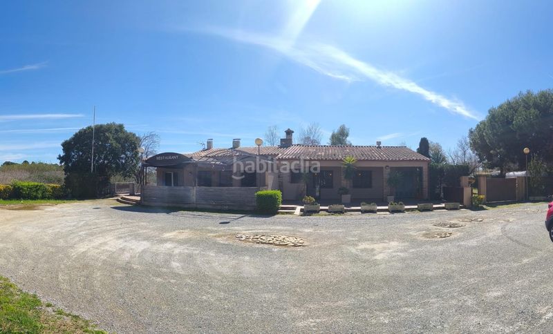 Foto faee56b6-47c1-4dc5-a278-94f13426dd54. Local comercial local en venta al lado de l en l´Estartit poble Estartit