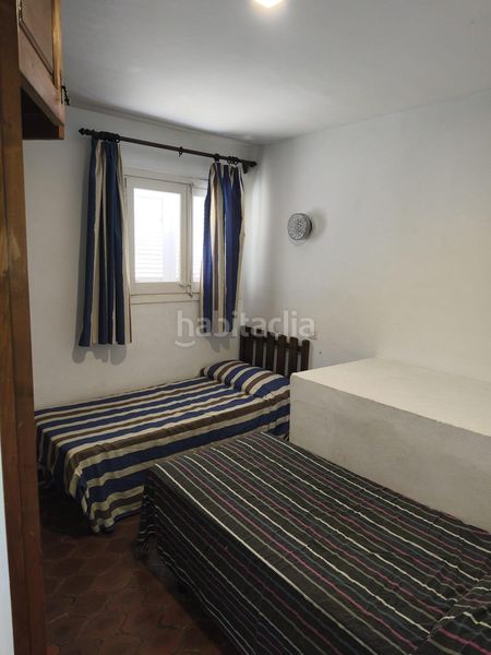 Foto 223c8cc7-ec36-4631-b166-95795aa701a1. Casa a roma 41 a l´Estartit poble Estartit