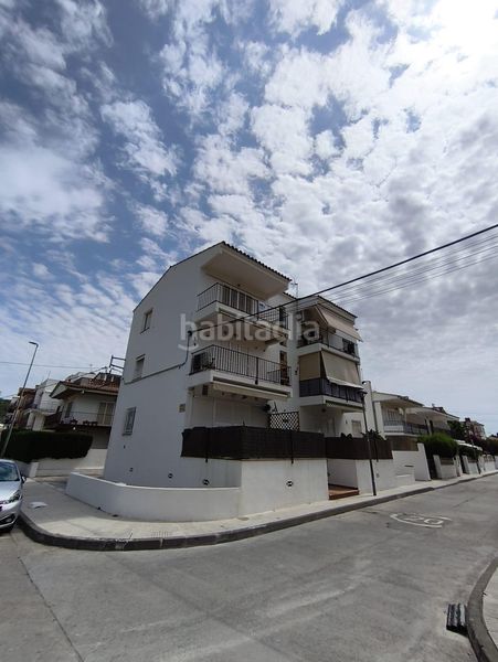Foto 84075541-f577-4e56-988f-e6194c80015c. Pis a mila 20 a l´Estartit poble Estartit