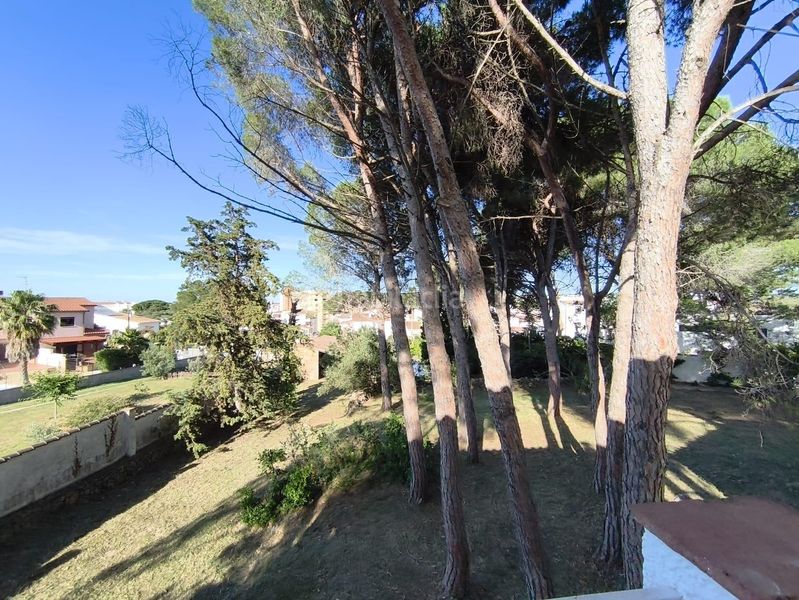Foto 8690ecf8-f81b-4501-8c13-2a51fd5d3229. Xalet amb piscina a Riells Escala (L´)