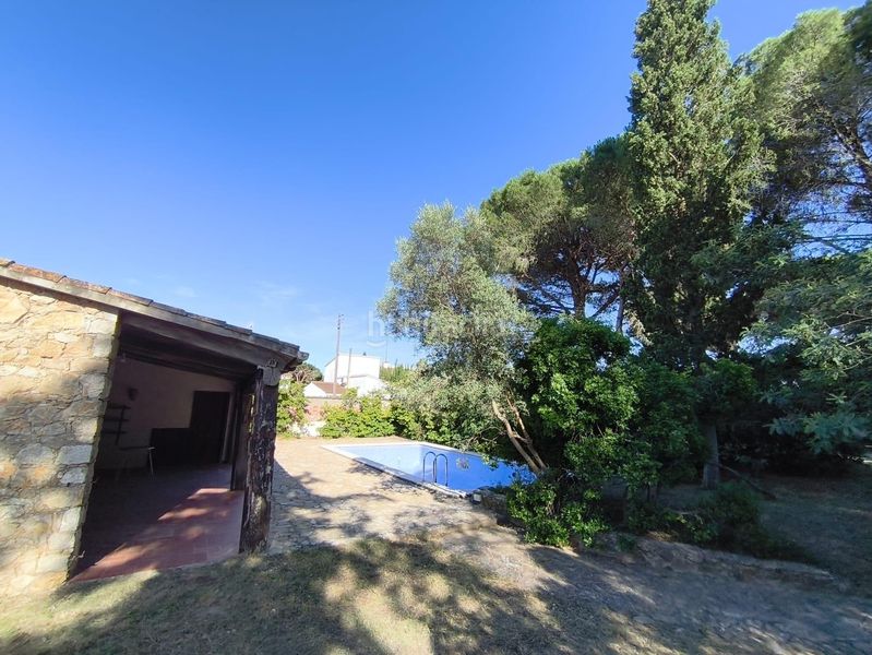 Foto 897db403-9ee4-40ec-bdf2-bba710dcbc71. Xalet amb piscina a Riells Escala (L´)