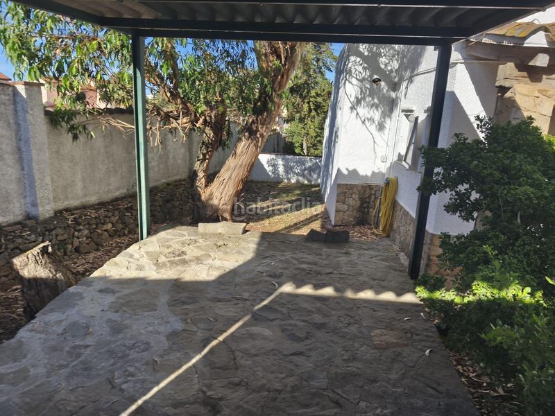 Foto babe5b84-33ef-4e77-aa25-a691c11d2bca. Xalet amb piscina a Riells Escala (L´)