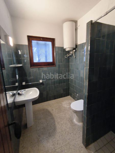 Foto e77a0693-3f8a-4f54-97ed-f7268763180a. Xalet amb piscina a Riells Escala (L´)