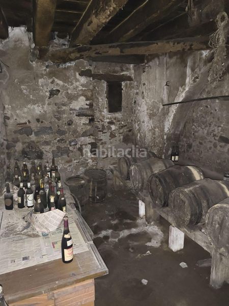 Foto 0394024f-4d04-4773-b85f-9129ae33a321. Casa a Torroella de Montgrí