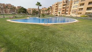 Apartament  Calle alcacil. Furnished 2 bedroom 2nd floor apartment on united golf resort in