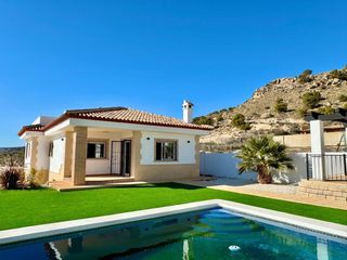 Chalet in Calle camino de san miguel. Villa en fortuna