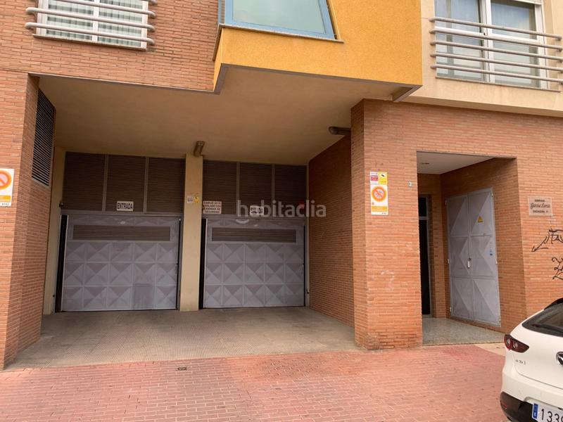 Foto 2f3e5e48-348a-4b1d-8815-a22e0b481317. Parking coche en calle san basilio 2 amplio garaje oportunidad única por 17,000! en Murcia