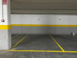 Aparcament cotxe a Calle san basilio 2. Amplio garaje en murcia  oportunidad única por 17,000!
