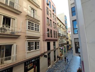 Geschäftsraum in Calle calle mayor peatonal 33. Oportunidad dos localoficina en la calle mayor