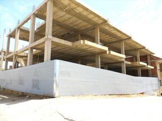 Edifici a Pablo picasso. Venta de 3 dúplex  4 casas adosadas en calle pablo picasso n 31