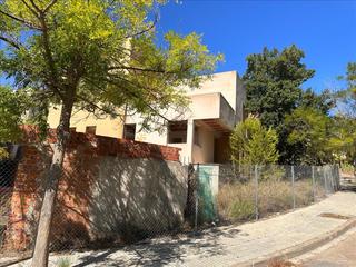Edifici  Mas toi. Venta de 8 casas independientes en lugartr mas toi n 14 sant fel