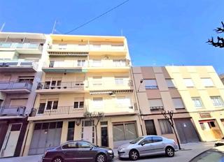 Apartament a Cruz de piedra 59. Venta de piso en cruz de piedra n 59 yecla murcia