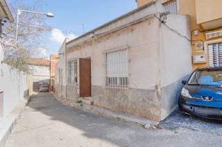 Maison jumelée à Calle calle morera 1 0 0 0 1. Venta de casa adosada en calle morera 1 0 0 0 n 1 murcia murcia