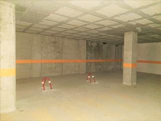 Aparcament cotxe a Maestro cipriano galea sn. Venta de 8 garajes en calle maestro cipriano galea