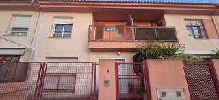 Maison jumelée à Centro. Vivienda en mirador de agridulce