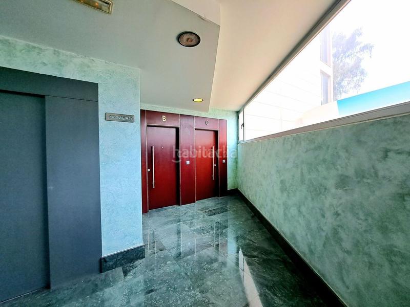 Foto 5c83d777-0568-4b2a-8b01-7d6d2e54ed98. Location parking voiture dans avenida juana jugan 26 dans Murcia