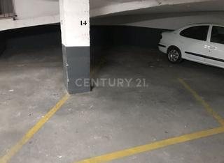 Location Parking voiture à De la filomena 0