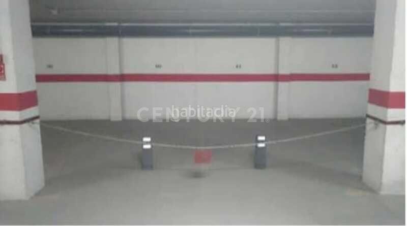 Foto 8879d6e6-fd6f-4abf-86c3-eb76d8008319. Alquiler parking coche en San Javier San Javier