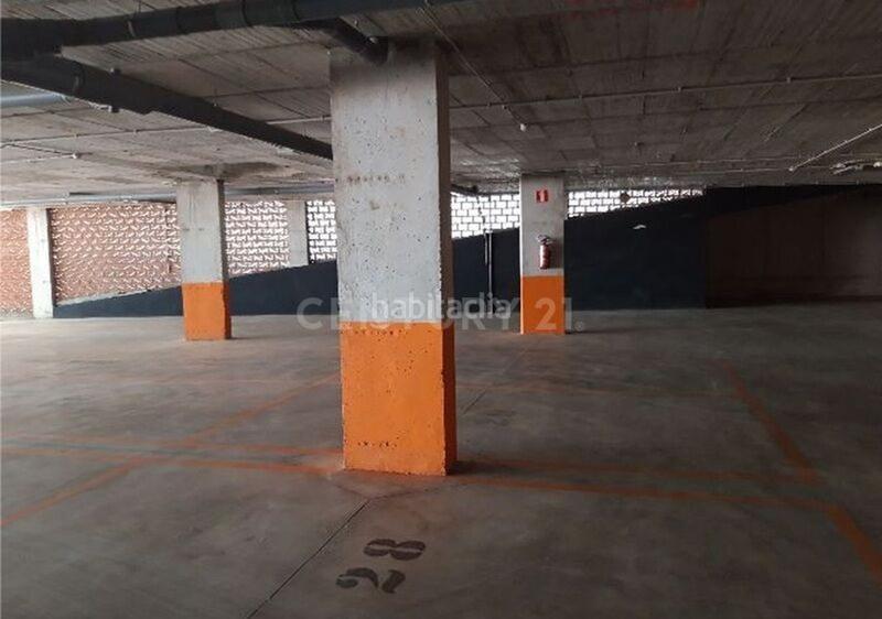 Foto 04056372-4592-420f-a3a3-ac51786c698b. Location local commercial dans avenida del rocío 16 dans Murcia