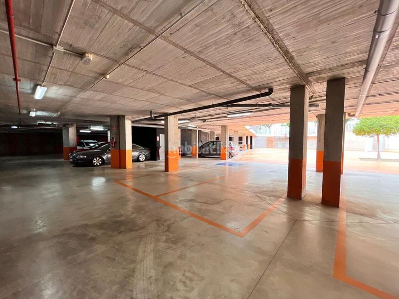 Foto 486f28a0-87e2-44f6-856c-671d3c859735. Location local commercial dans avenida del rocío 16 dans Murcia