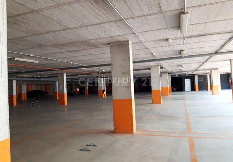 Foto ce7f454d-8c63-49d8-bd9f-357184a8ec7e. Affitto locale commerciale in avenida del rocío 16 in Murcia