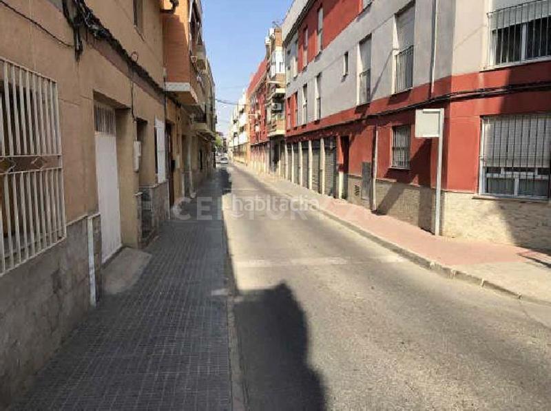 Foto f9310bea-34a8-4068-a84f-aae4eae9a570. Location parking voiture dans calle aperadores 30 dans Murcia