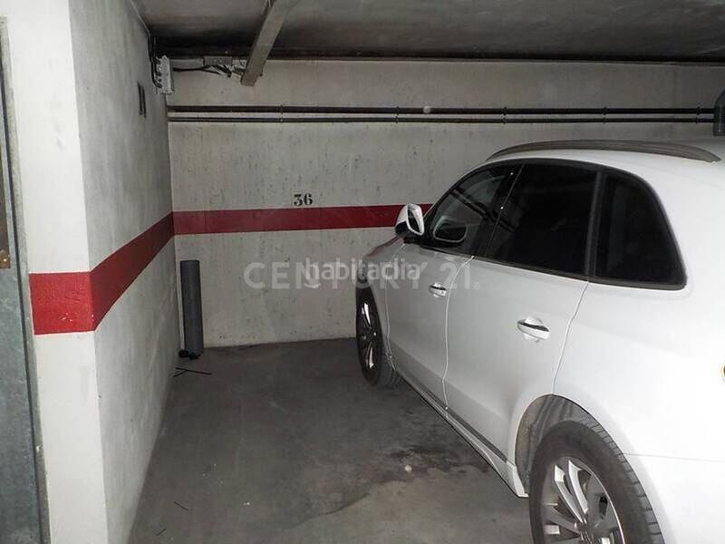 Foto 1400ba70-5634-4340-a4c1-56785879fa64. Parking coche en calle uruguay 1 en Alhama de Murcia ciudad Alhama de Murcia