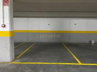 Parking coche en Calle San Basilio 13