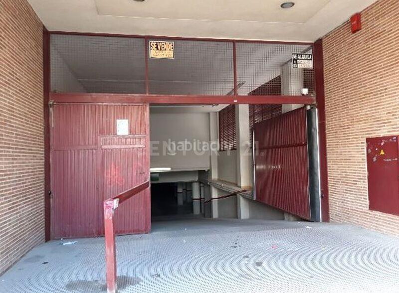 Foto 04252152-89cf-45ee-9b2c-ddca560d097d. Alquiler parking coche en calle olivo 0 en Puente Tocinos Murcia