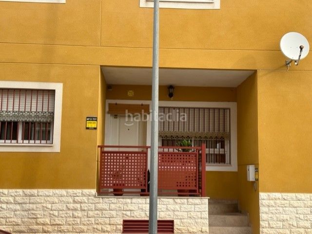 Foto 8b4594c5-bfaa-4b3e-9db2-c34e8eddb29d. Reihenhaus in calle jesus garcia 23 in Lorquí