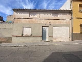 Reihenhaus in Calle cura abellan 31. Vivienda adosada reformar en jumilla