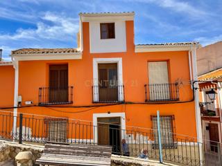 Casa  San sebastián  24. Casa en ricote con encanto.