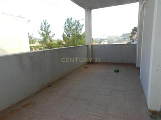 Casa  Generalitat de cataluña sn. Vivienda