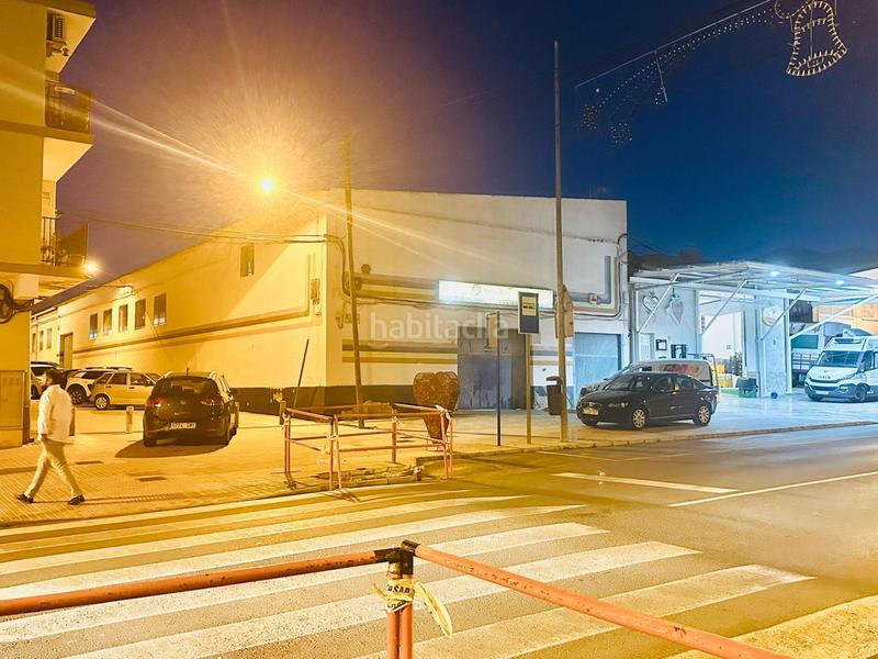 Foto eec38430-1409-4784-992d-8a4e76aab8a4. Bâtiment à usage industriel dans del presbítero conrado poveda 12 dans Petrer