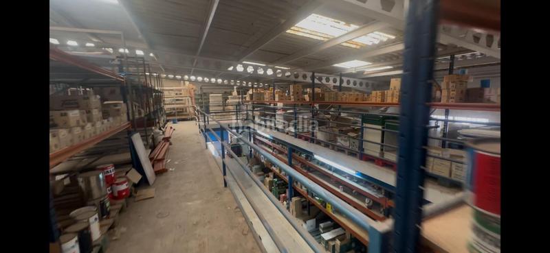 Foto fa4c2ac3-ca22-40e0-b3a3-6b3b1eebe55b. Bâtiment à usage industriel dans del presbítero conrado poveda 12 dans Petrer