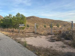 Finca rústica en Barrio Polígono Industrial 16