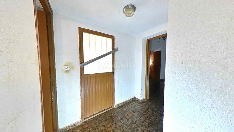 Foto 2441afae-8845-4ea8-9a45-9101f0319f14. Apartamento en calle del carmen 6 magnifica casa en zona urbana de avileses calle del carmen. en Murcia