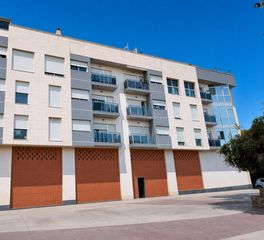 Local Comercial en Calle de don juan saquero 4. Local de 450 m2 con cambio de uso en zona premium de beniel