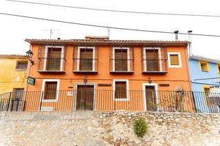 Casa in Tollos 204. Casa rural con licencia turística en el valle de ricote blanca