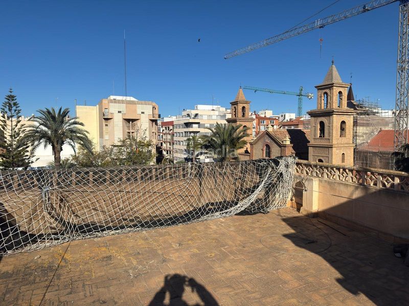 Foto 16a4cdf1-8ba4-4f82-93dd-bb682b520731. Edifici a plaza constitucion de la 7 a Centro - Muelle Pesquero Torrevieja