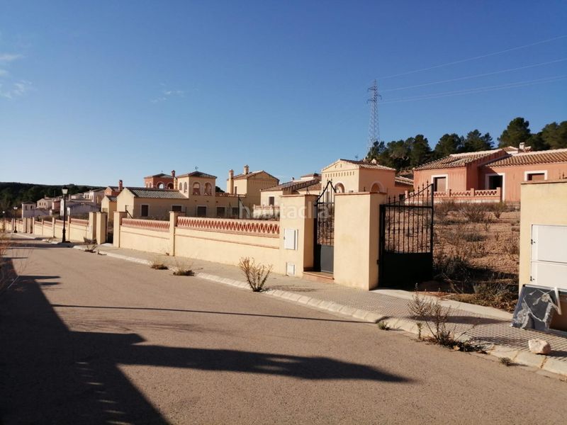 Foto ba0ad671-7cb5-470a-9907-6037ee9d18ef. Terreny residencial a Hellín