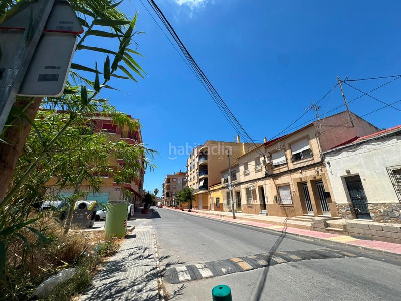 Foto f83fb88f-d251-4a0e-8628-afce46eee6a2. Casa a Alquerías Murcia