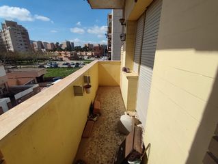 Apartament a Alcalde Mora Ripoll 2