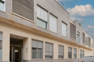 Apartament a Cllon el zapatero 1 000 baj 0 1. Venta de piso en cllon el zapatero 1 000 baj 0 nº 1 fuente álamo