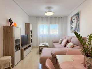Piano terra  Plaza rodriguez de la fuente 4. Planta baja totalmente reformada en beniel con patio, garaje y t