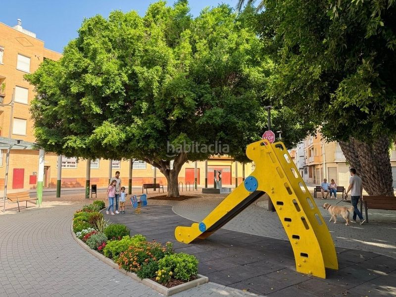 Foto bf8765de-0276-474a-8425-7f086640fa2c. Planta baixa a plaza rodriguez de la fuente 4 a Beniel