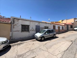 Haus  Calle nuestra señora de fatima 158. Oportunidad de compra casa en jumilla okupado