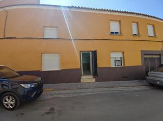 Masia en Bajada del rollo 23. Casa de 194 m2 con 2 plantas en madridejos